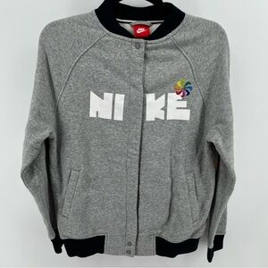 Nike Grey Varsity Jacket Rainbow Pinwheel Size Adult Small snap